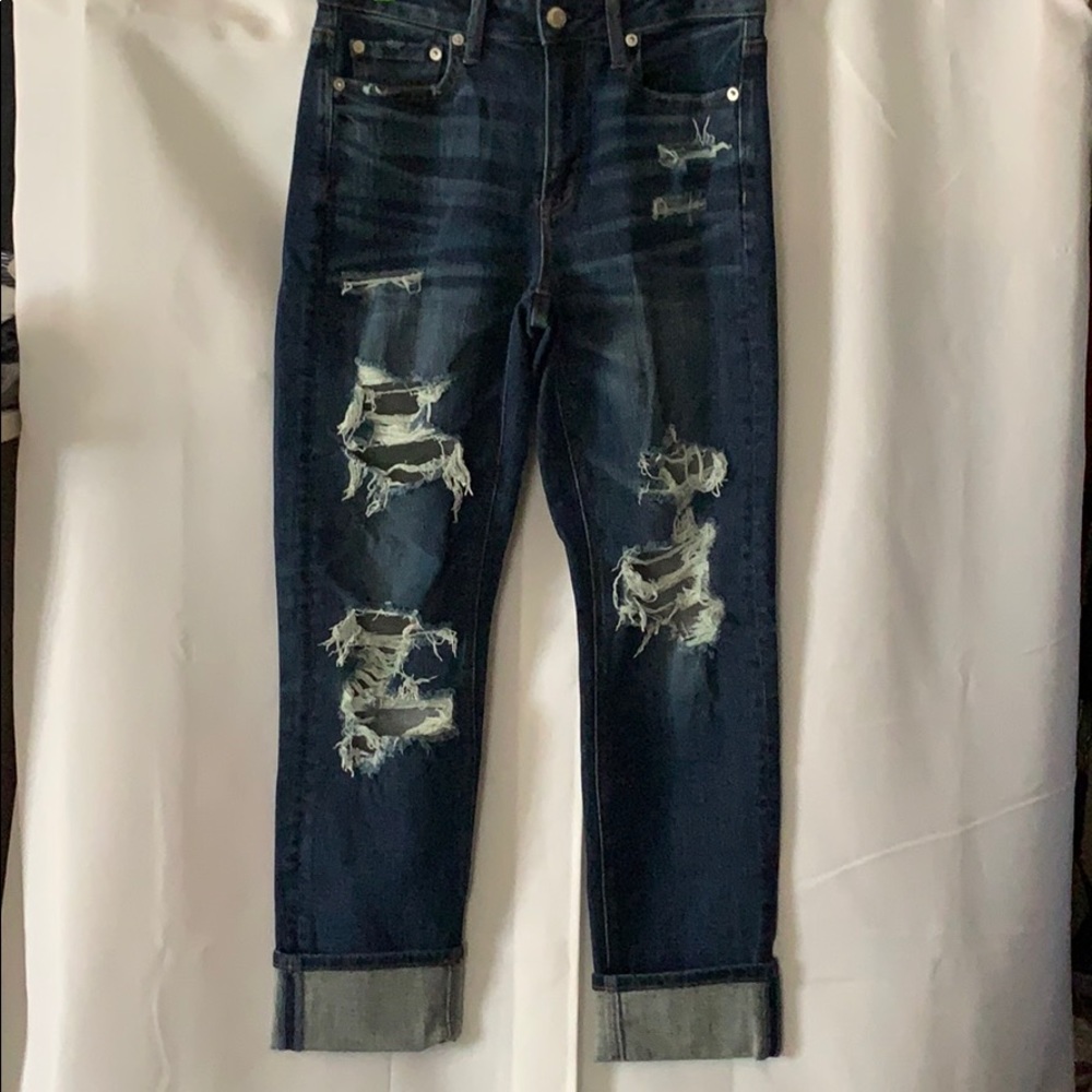 American Eagle High Rise Slim distressed